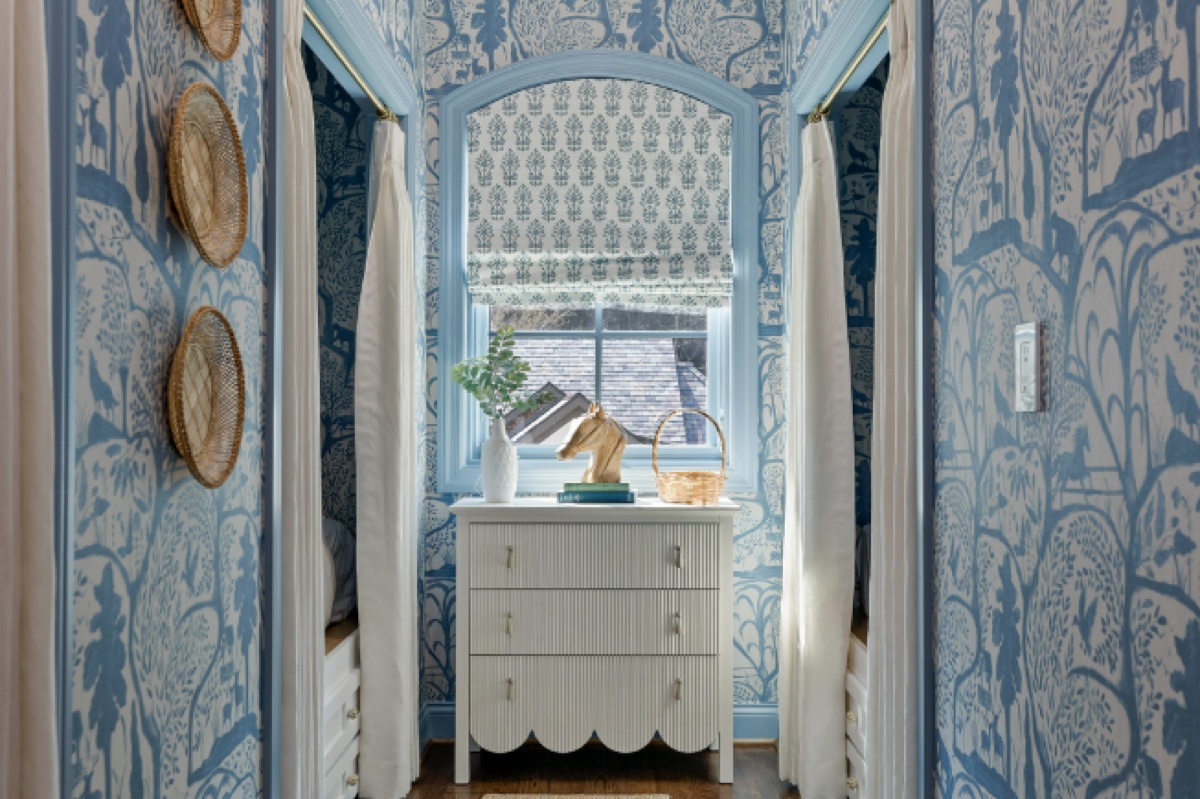 Blue patterned Cloudland Station interior detail