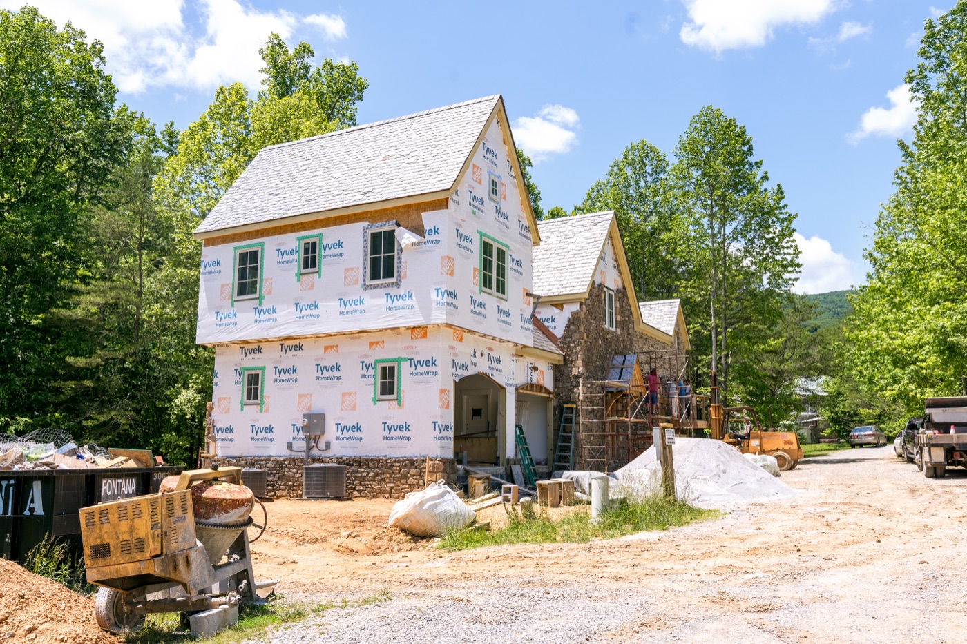 Cloudland Station home under construction